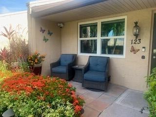 2 of 27 - 123 Lake Gloria Drive, West Palm Beach, FL