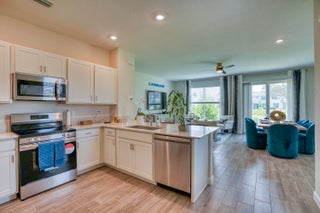 Photo of Listing #RX-11106547