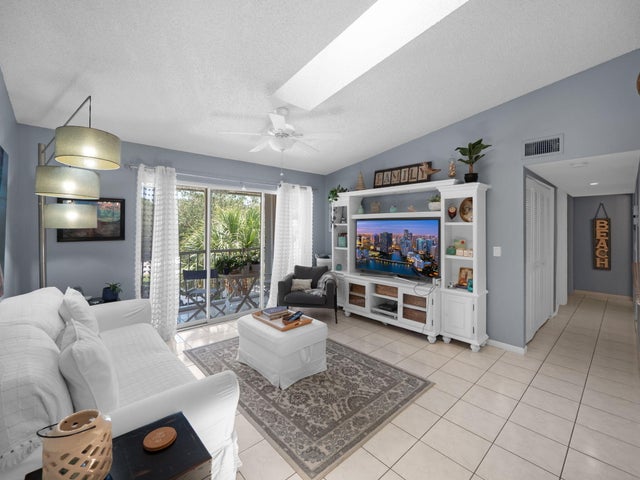 13771 Oneida Drive #c3, Delray Beach