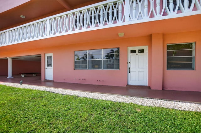 3 of 39 - 300 Ne 20th Street #108, Boca Raton, FL