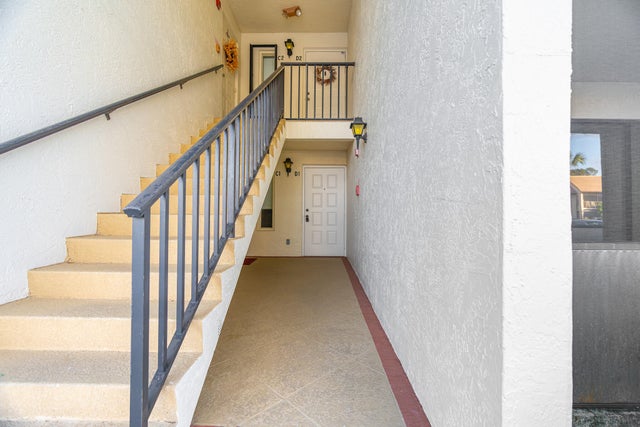 3 of 31 - 2025 Sw Silver Pine Way #120-d1, Palm City, FL