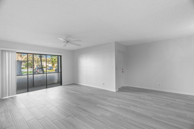 5 of 31 - 2025 Sw Silver Pine Way #120-d1, Palm City, FL