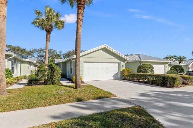 2 of 35 - 2977 Sw Waterfall Trace, Palm City, FL