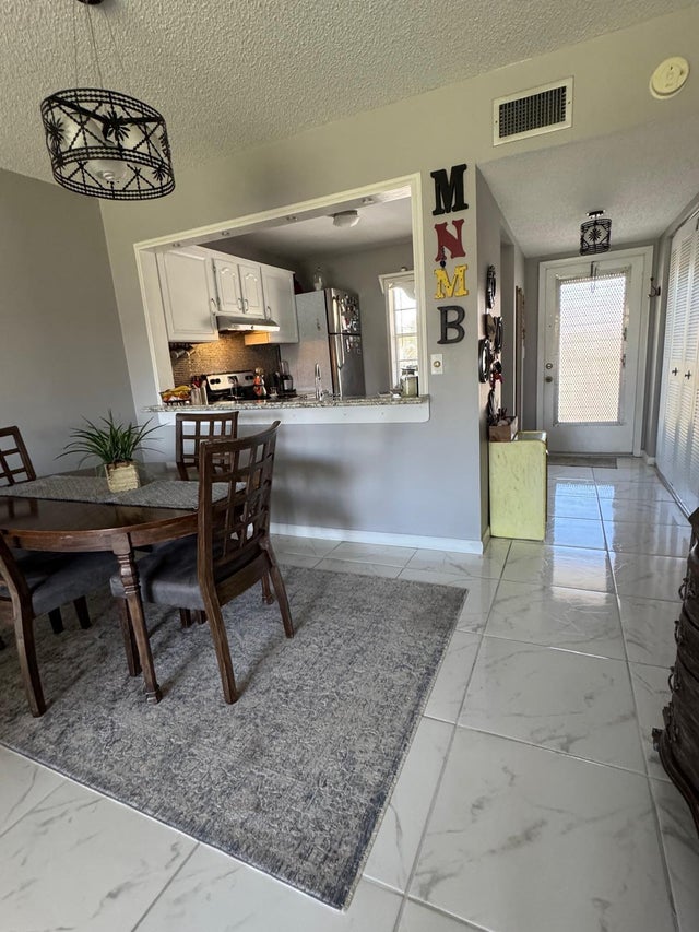 3 of 32 - 33 Abbey Lane #207, Delray Beach, FL