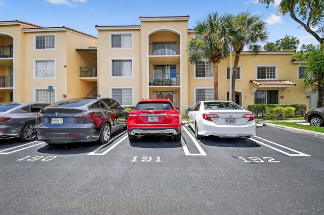 1 of 40 - 1733 Village Boulevard #107, West Palm Beach, FL
