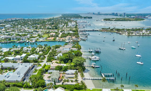 3 of 15 - 3025 Lake Drive, Singer Island, FL