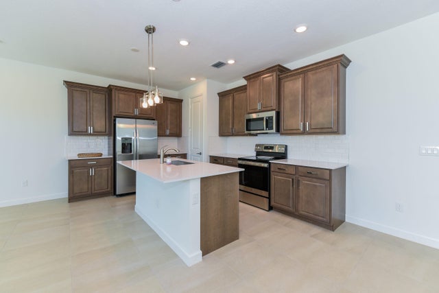 3 of 37 - 1535 Verawood Lane, Delray Beach, FL