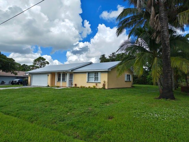 3 of 17 - 253 Se Verada Avenue, Port Saint Lucie, FL