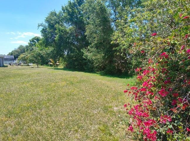 5 of 17 - 253 Se Verada Avenue, Port Saint Lucie, FL