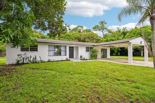 2 of 26 - 5852 Se Wesley Avenue, Stuart, FL
