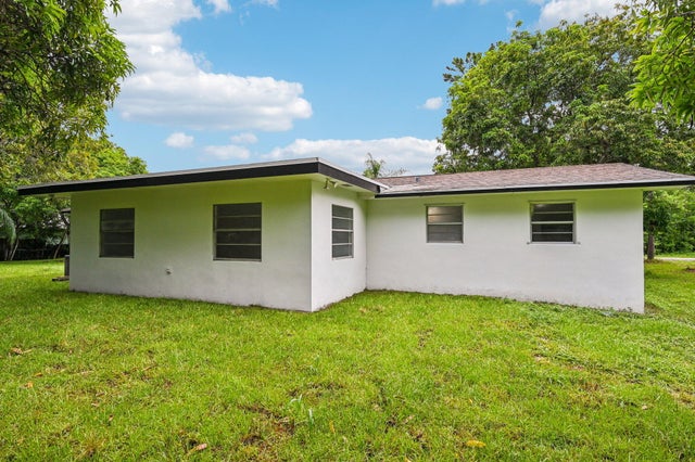5 of 26 - 5852 Se Wesley Avenue, Stuart, FL