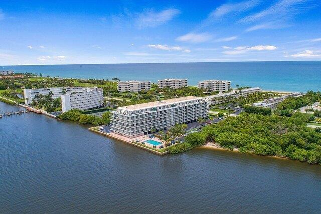 4 of 23 - 2560 S Ocean Boulevard #416, Palm Beach, FL