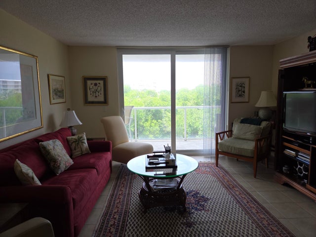 5 of 23 - 2560 S Ocean Boulevard #416, Palm Beach, FL
