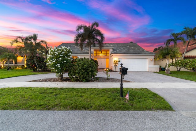 2 of 35 - 3136 Peachtree Circle, Davie, FL
