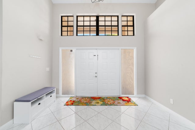 4 of 35 - 3136 Peachtree Circle, Davie, FL