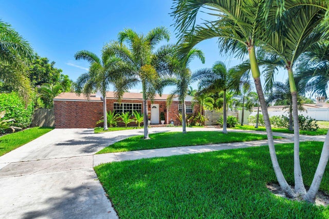 2 of 23 - 235 Forest Hill Boulevard, West Palm Beach, FL