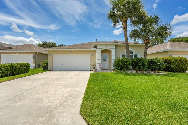 1 of 38 - 2468 Se Springtree Place, Stuart, FL