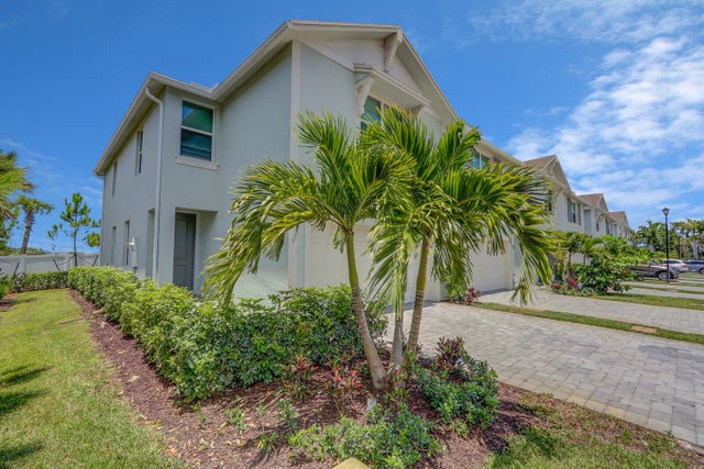 5 of 44 - 5624 Se Edgewater Circle, Stuart, FL
