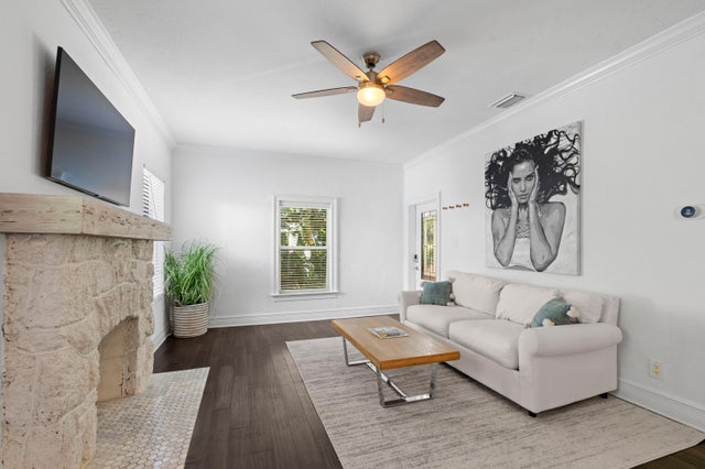 2 of 19 - 521 Ardmore Road, West Palm Beach, FL