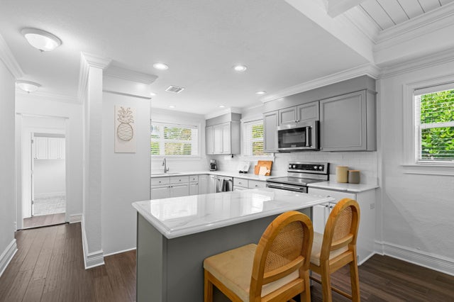 5 of 19 - 521 Ardmore Road, West Palm Beach, FL