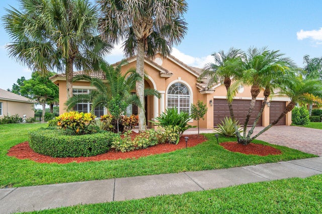 2 of 42 - 6338 Greenhedge Court, West Palm Beach, FL
