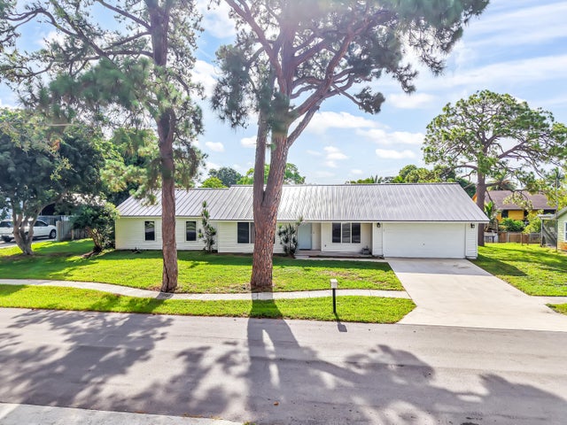 3 of 51 - 709 Warren Drive, Jupiter, FL