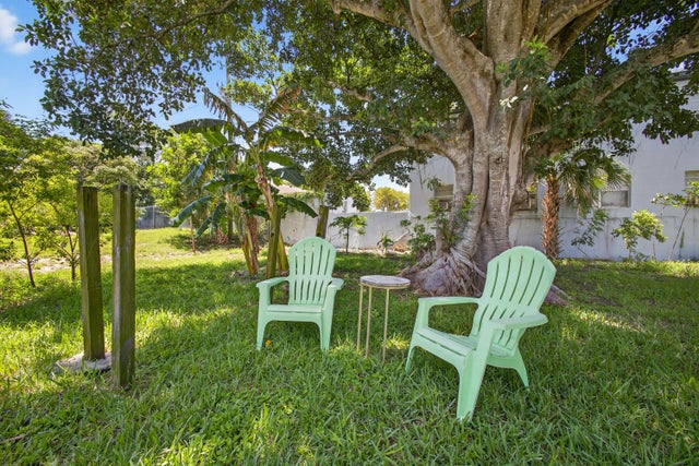 3 of 10 - 1181 W 32nd Street, Riviera Beach, FL