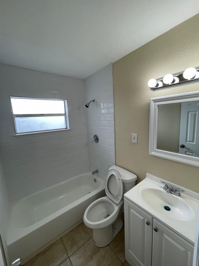 5 of 7 - 2514 Avenue I, Fort Pierce, FL