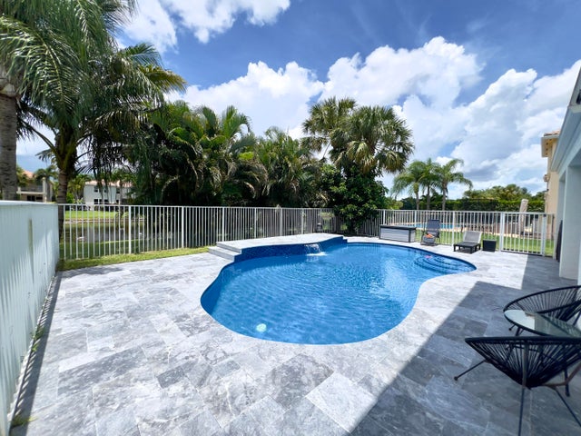 15643 Messina Isle Court, Delray Beach