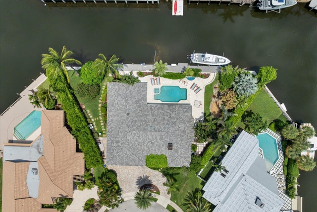 3 of 52 - 830 Ne Boca Bay Colony Drive, Boca Raton, FL