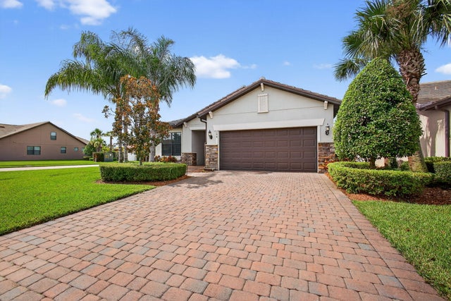 2 of 77 - 194 Se Courances Drive, Port Saint Lucie, FL