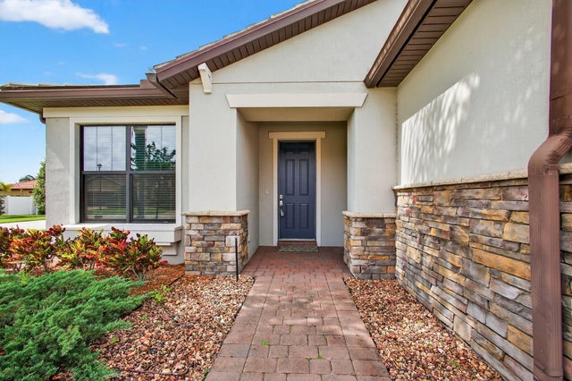 3 of 77 - 194 Se Courances Drive, Port Saint Lucie, FL