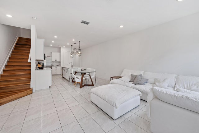 4 of 20 - 6173 Rancho Lane, Greenacres, FL