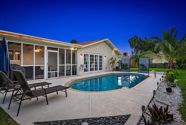 2 of 34 - 3931 Flag Drive, Palm Beach Gardens, FL