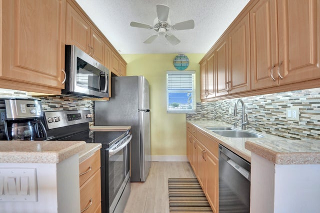 2 of 67 - 1804 Ocean Drive #109, Boynton Beach, FL