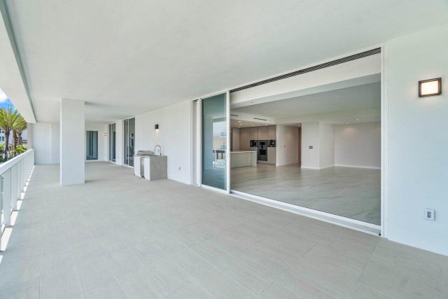 4 of 41 - 220 Se Mizner Boulevard #803, Boca Raton, FL