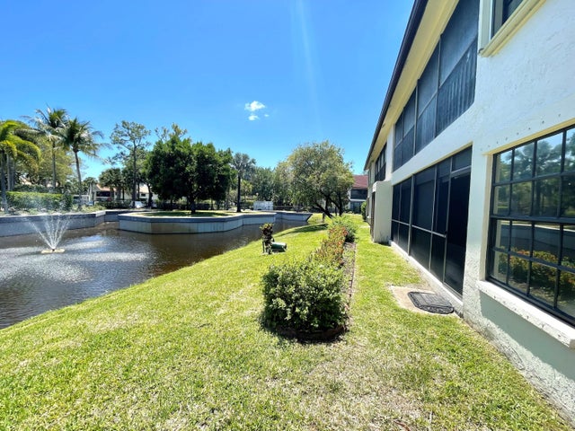 5 of 24 - 3089 Lucerne Park Drive Drive, Greenacres, FL