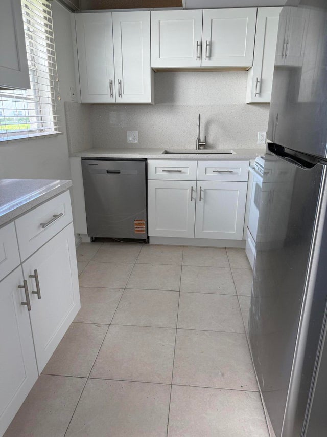 2 of 28 - 347 Mansfield I #building I, Boca Raton, FL