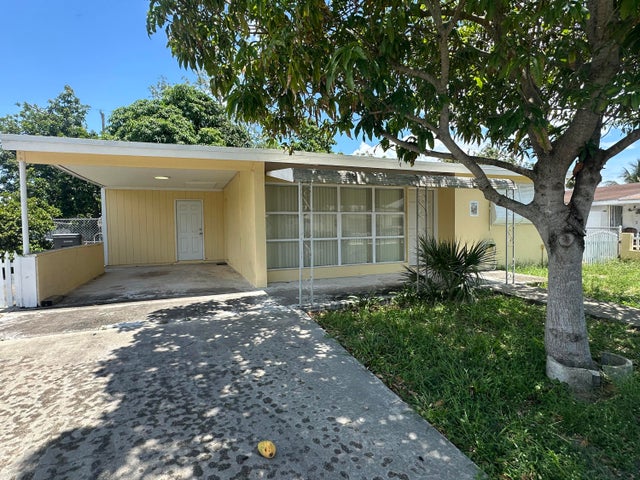 1 of 17 - 4085 Garand Lane, West Palm Beach, FL