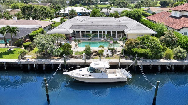 5 of 25 - 879 Country Club Drive, North Palm Beach, FL