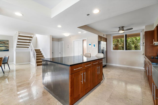 4 of 27 - 2575 S Ocean Boulevard #201 S, Highland Beach, FL