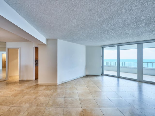 4 of 49 - 500 S Ocean Boulevard #2105, Boca Raton, FL