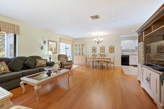 5 of 19 - 5817 La Pinata Boulevard #d-2, Greenacres, FL