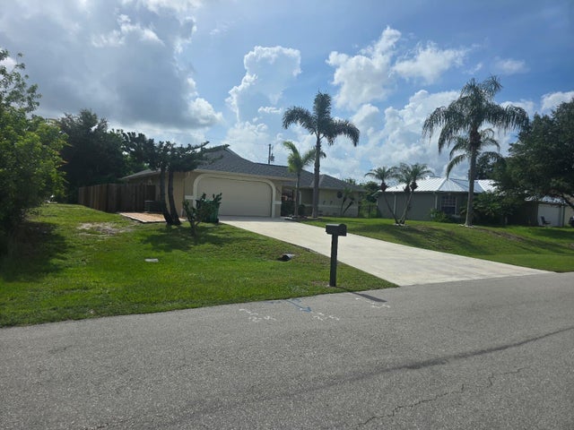 2 of 43 - 3625 Sw Vincennes Street, Port Saint Lucie, FL