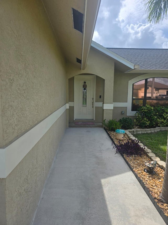 5 of 43 - 3625 Sw Vincennes Street, Port Saint Lucie, FL