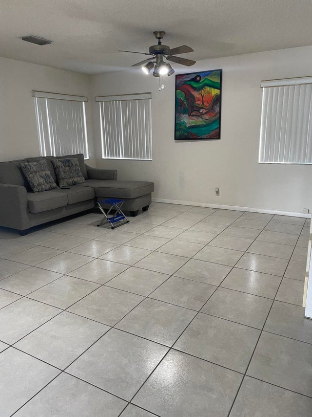 3 of 18 - 5656 Strawberry Lakes Circle, Lake Worth, FL