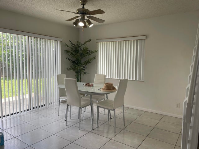 4 of 18 - 5656 Strawberry Lakes Circle, Lake Worth, FL