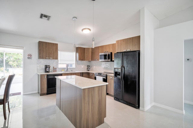 2 of 14 - 113 Madrid Street, Royal Palm Beach, FL