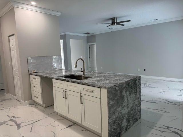 3 of 24 - 3833 Buxton Street Sw, Vero Beach, FL