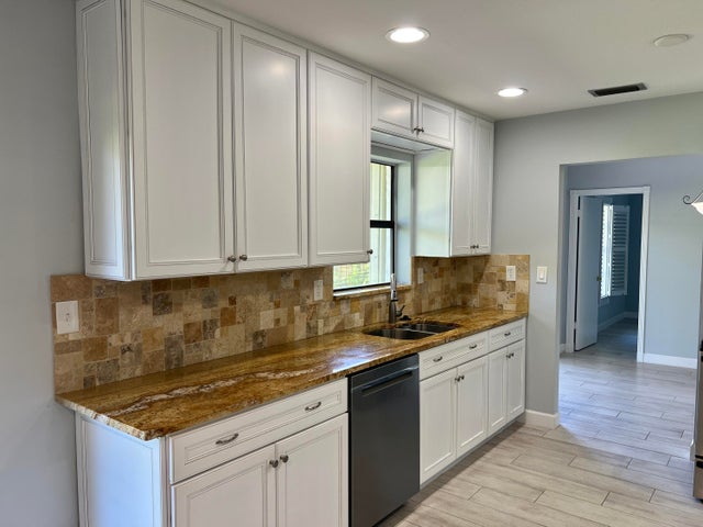 4 of 39 - 4392 Colette Drive, Tequesta, FL